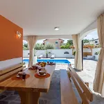 Deni By Interhome